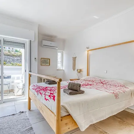 Azula - Bright And Airy 2 Bedroom With P דירה