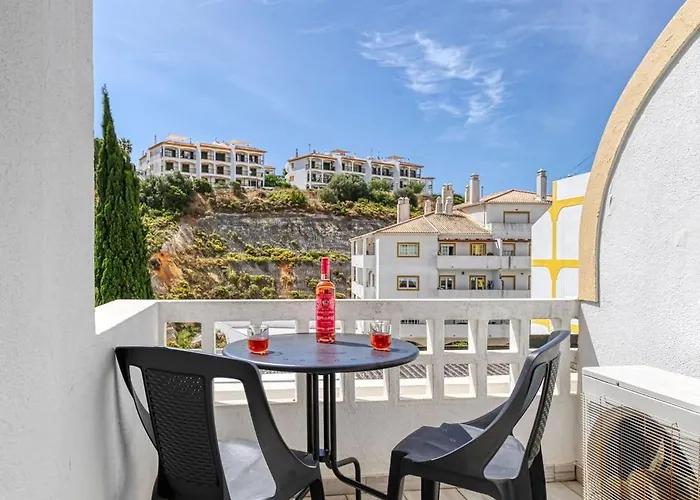 Apartment Azula - Bright And Airy 2 Bedroom With P Carvoeiro (Lagoa)